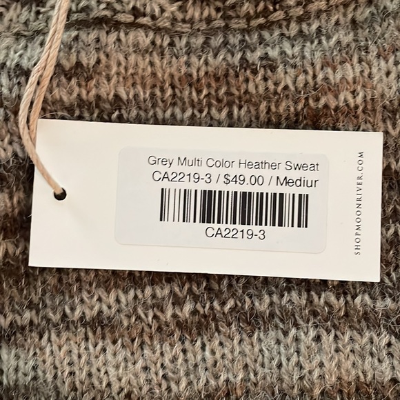 NWT GREY MULTICOLOR HEATHER SWEATER - Picture 3 of 3